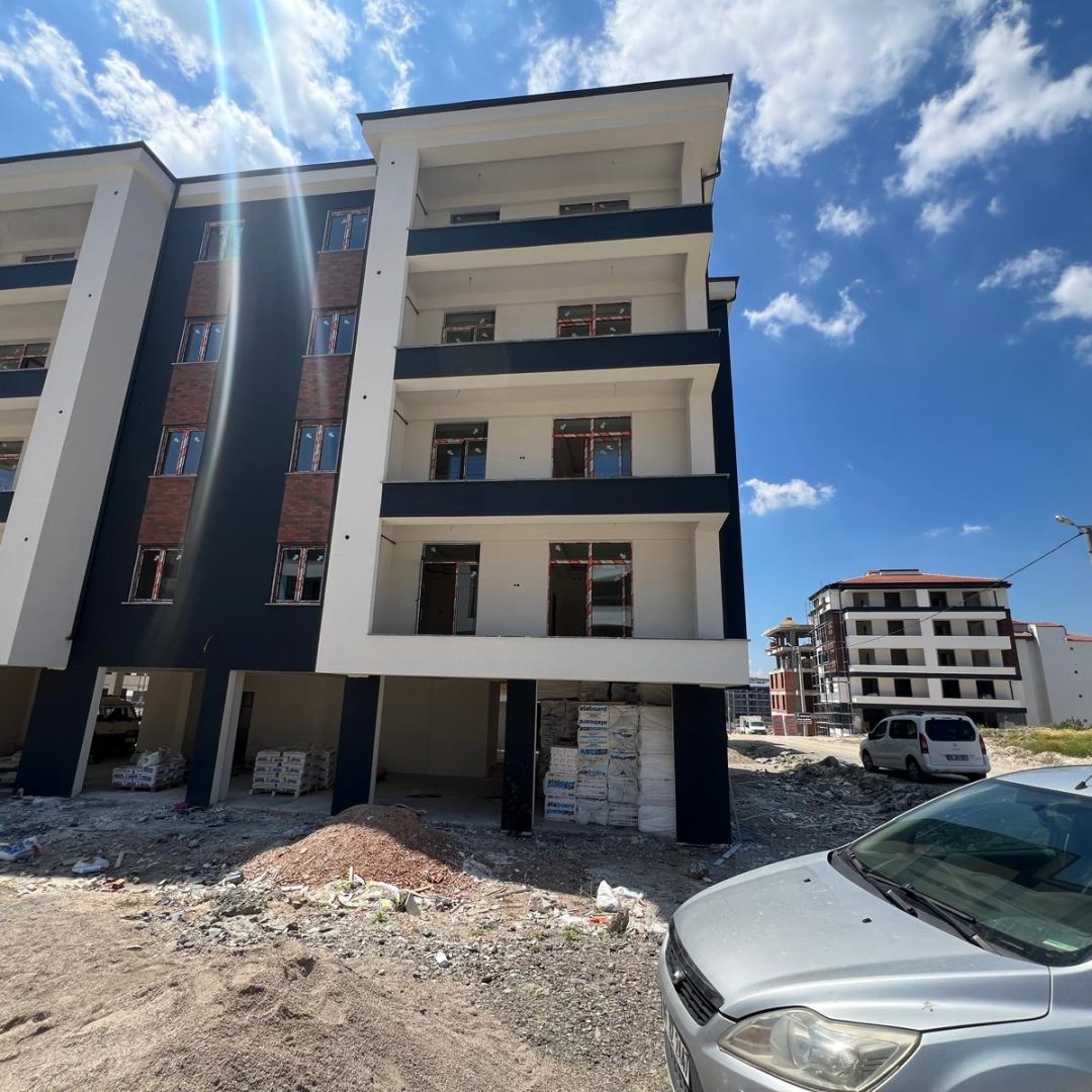 SEÇ AL’DAN IHLAMURKENT’TE SIFIR DAİRE